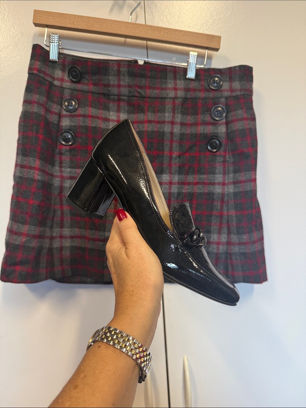 New GAP Plaid Button-Front Mini Skirt. Preppy sexy. Fall. Classic.